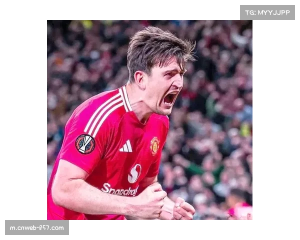 曼联控球率优势未转化为胜势,面对低位防守缺乏破局手段